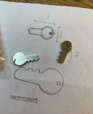 nøglevedhæng i guld