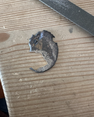 udskåret guldplade
